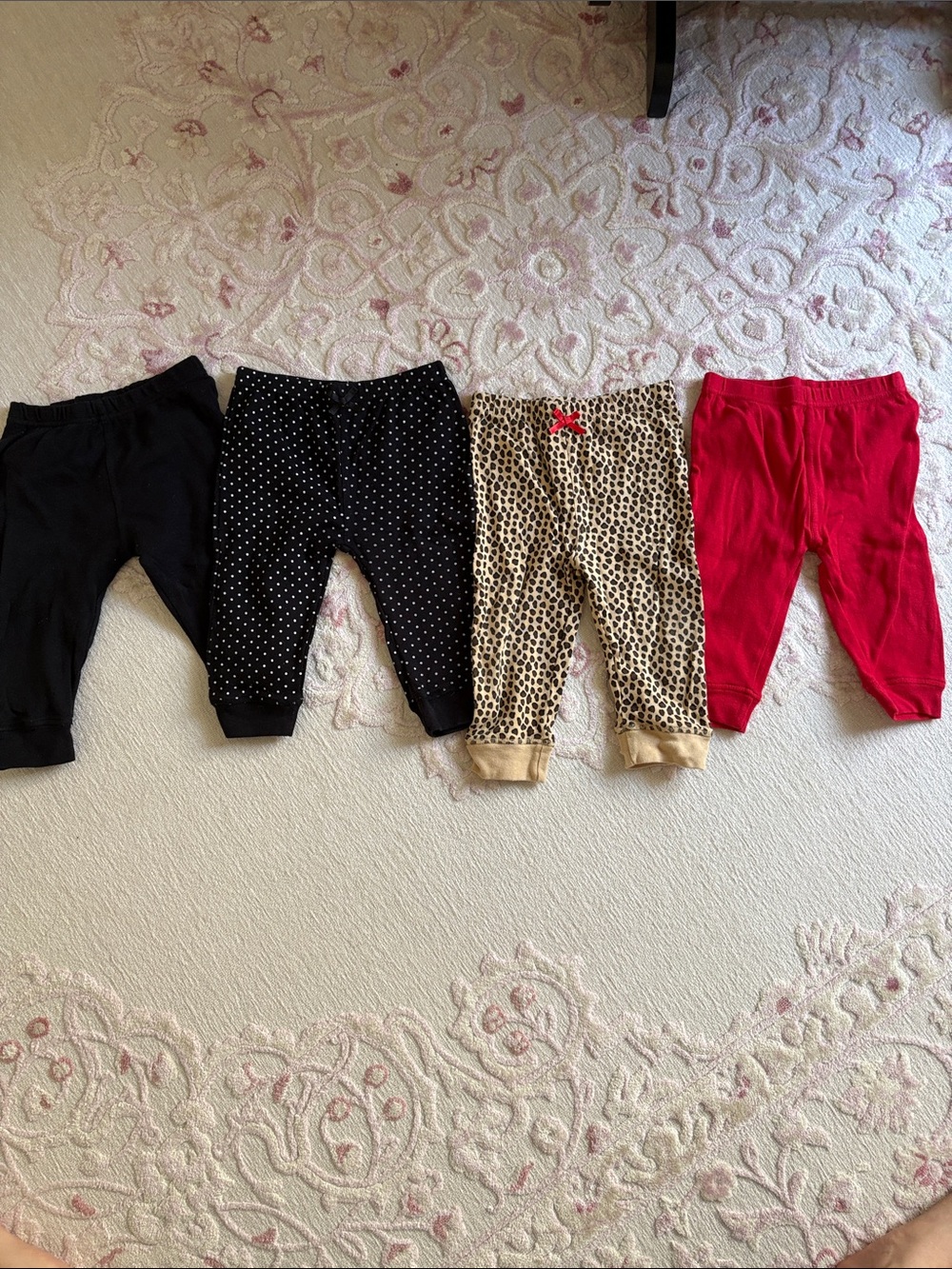 Hudson Baby Leggings for Girls, Size 18-24 months Includes thanksgiving